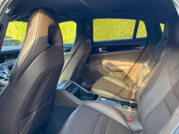 Panamera 4 E-Hybrid AIRMATIK SPORT-CHRONO 2019
