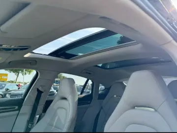Panamera 4S Pano Lift Soft Bose 440ps SportChr.