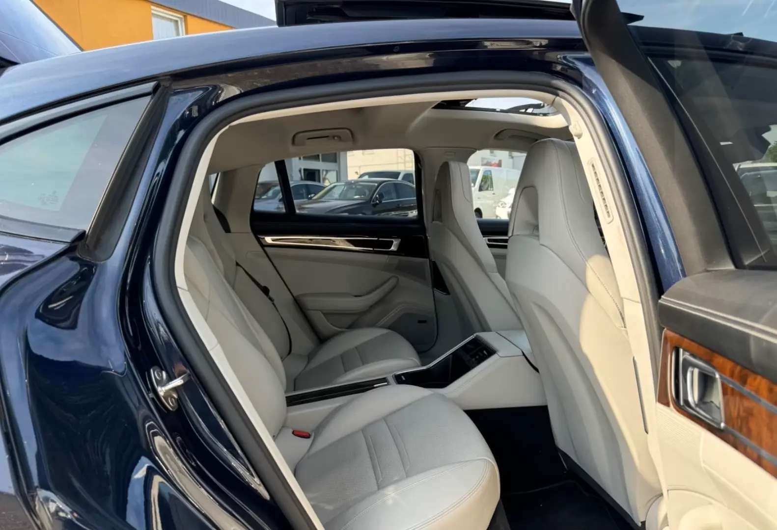 Panamera 4S Pano Lift Soft Bose 440ps SportChr.