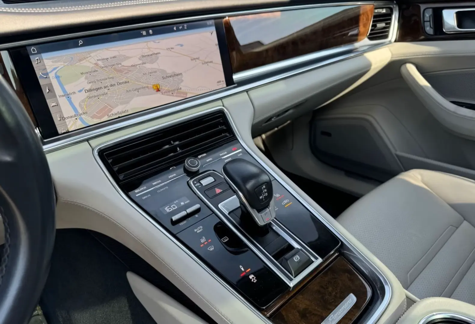 Panamera 4S Pano Lift Soft Bose 440ps SportChr.