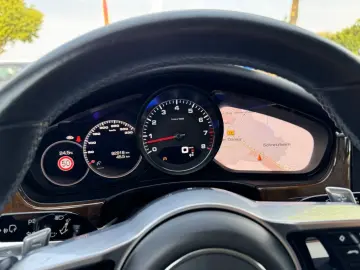 Panamera 4S Pano Lift Soft Bose 440ps SportChr.