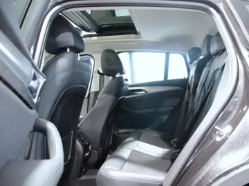 X4 xDrive20i (G02) Advantage A-LED HUD Sportsitz