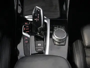 X4 xDrive20i (G02) Advantage A-LED HUD Sportsitz