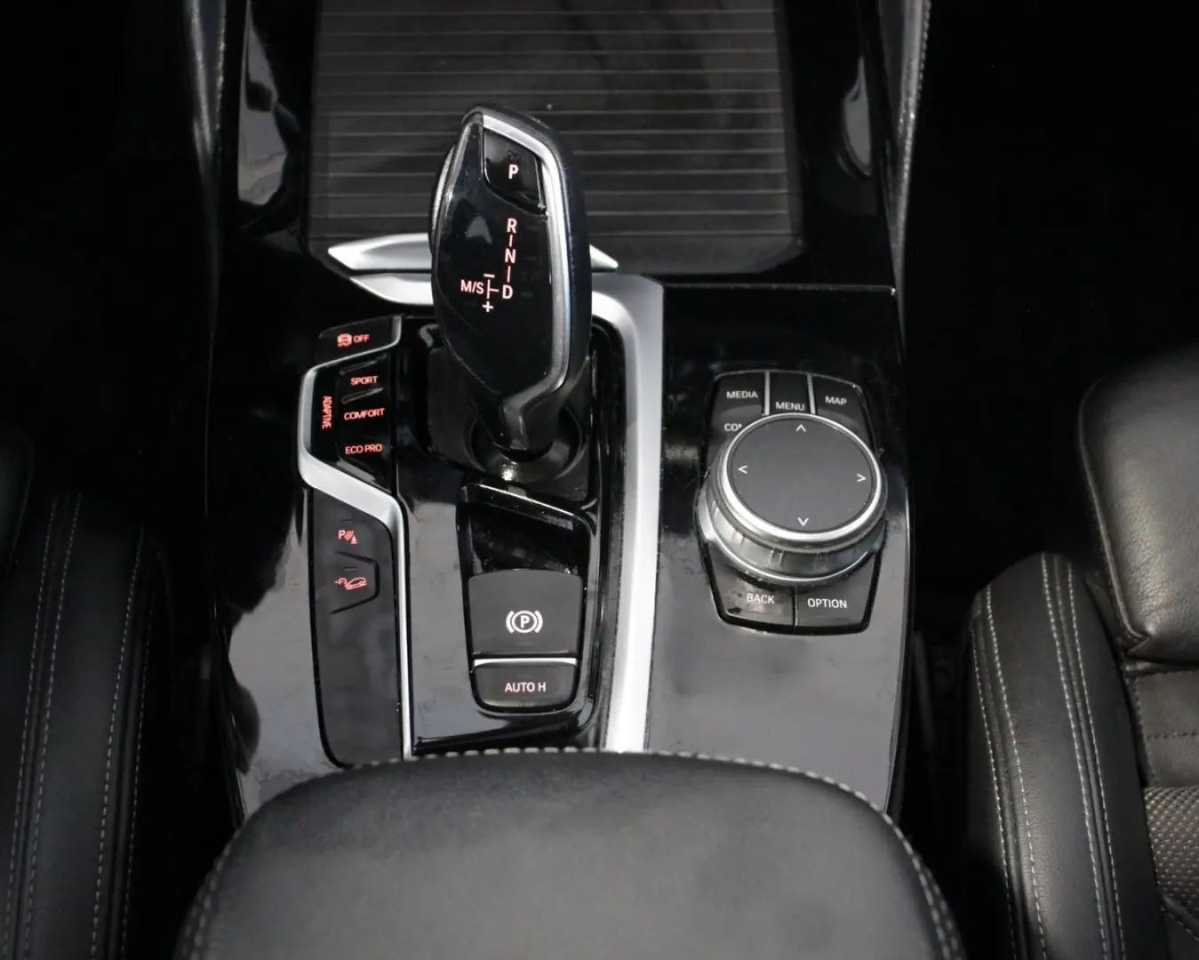 X4 xDrive20i (G02) Advantage A-LED HUD Sportsitz