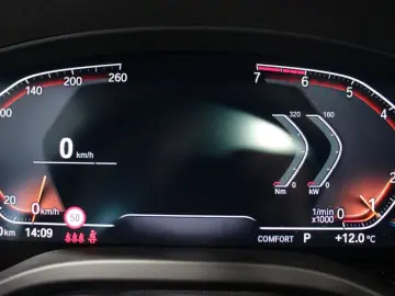X4 xDrive20i (G02) Advantage A-LED HUD Sportsitz