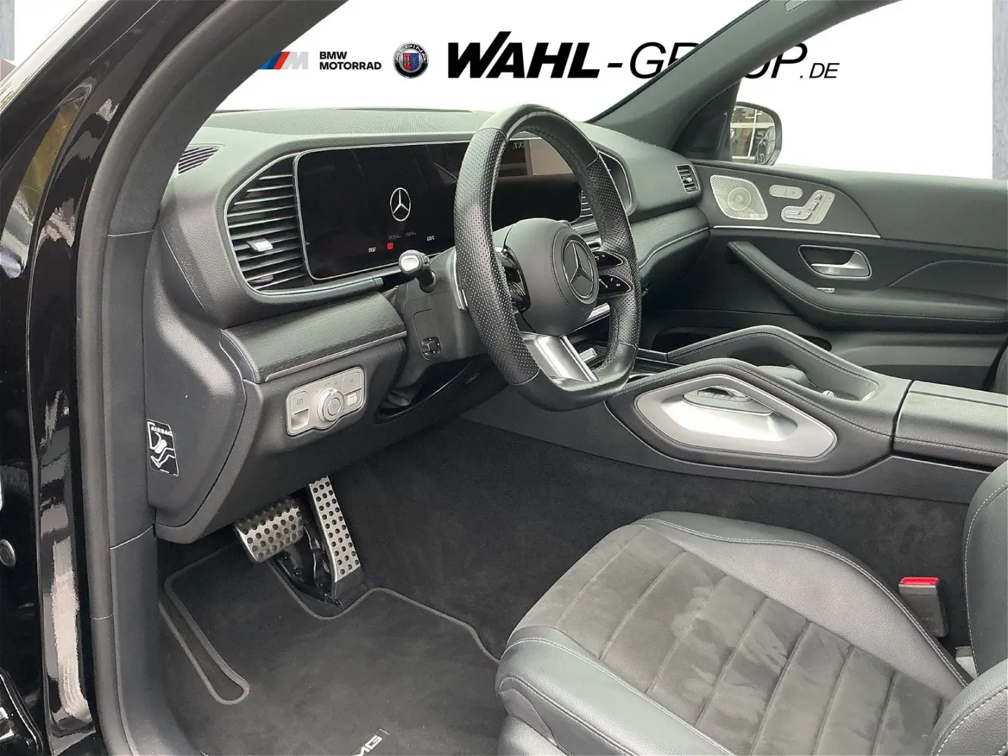 GLE 450 d 4Matic AMG LINE AHK PANO STANDHZG