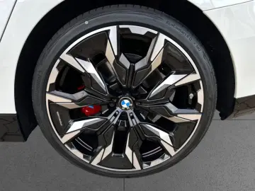 BMW 520 i M Sport Pro HUD H K DAB PA