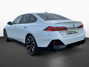 BMW 520 i M Sport Pro HUD H K DAB PA