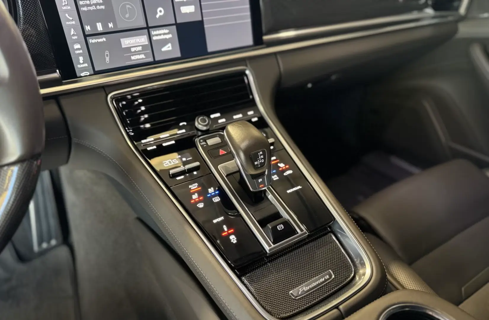 Panamera 4S BOSE CARBON LUFT SPORTABGAS 21  14W