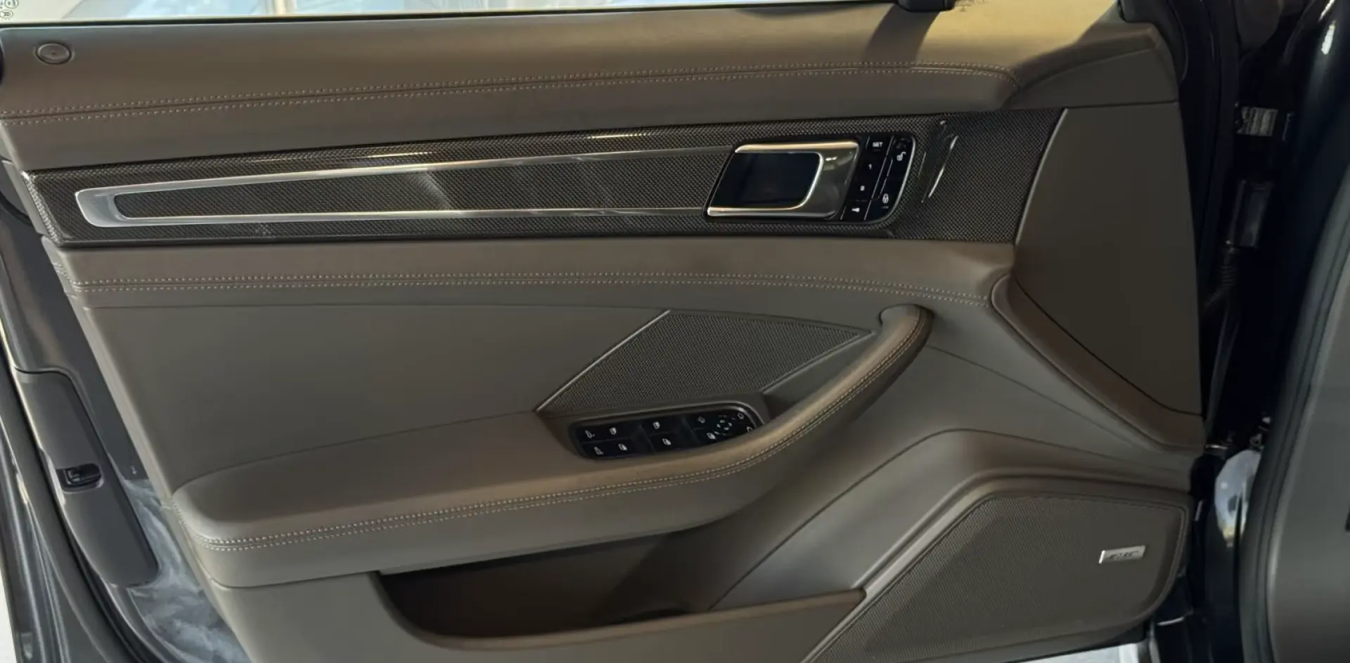 Panamera 4S BOSE CARBON LUFT SPORTABGAS 21  14W