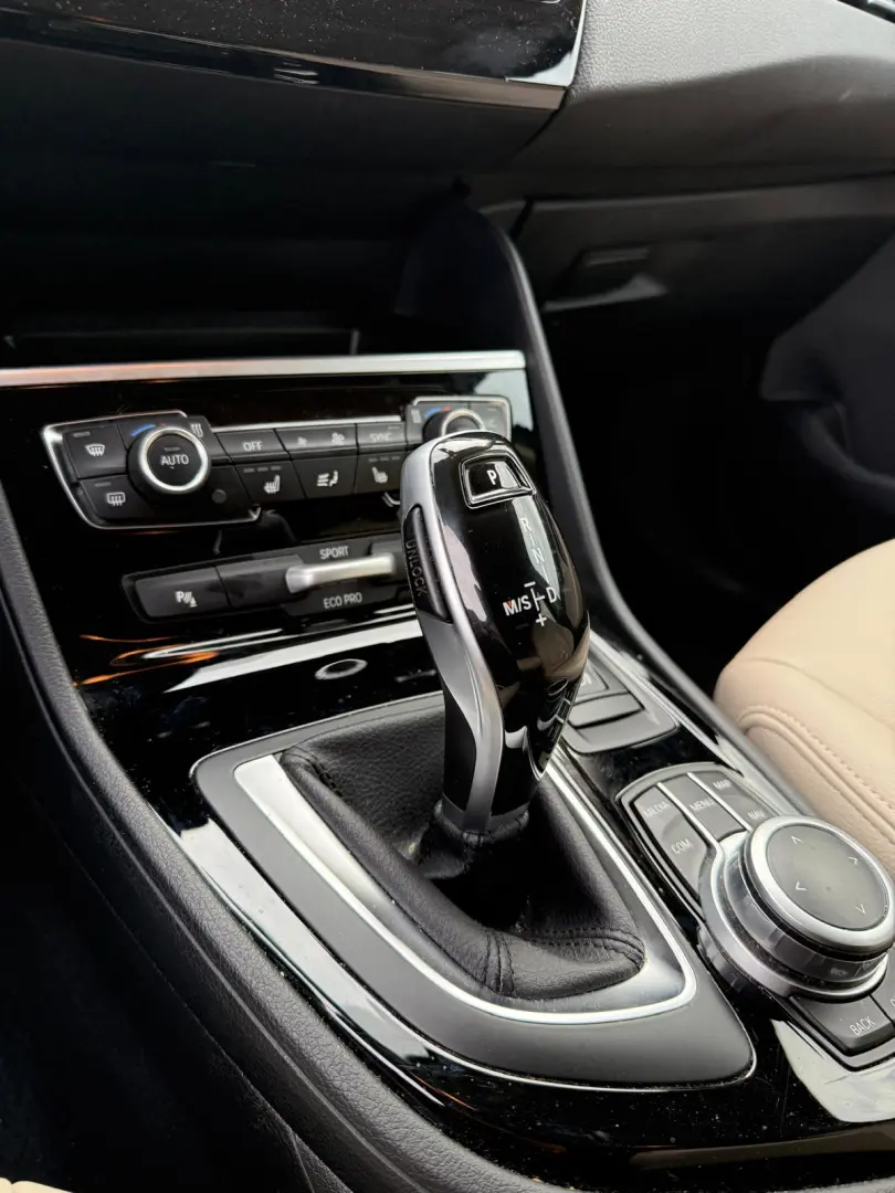 BMW SERIA 2 GRAND TOURER