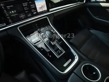 Panamera 4 E-Hybrid Leder Pano Chrono