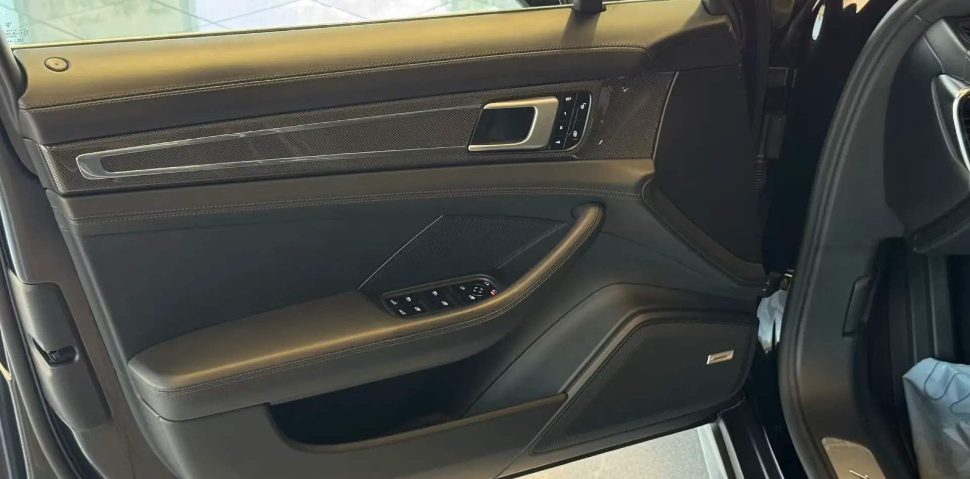 Panamera 4S CARBON E-AHK BOSE LUFT PANO MASSAGE