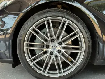 Panamera 4S CARBON E-AHK BOSE LUFT PANO MASSAGE