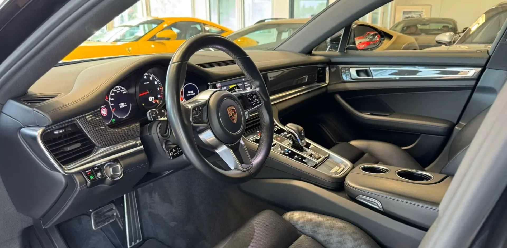 Panamera 4S CARBON E-AHK BOSE LUFT PANO MASSAGE