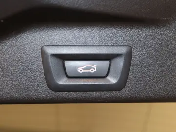 X5 xDrive 45 e M Sport Shadow H K-AHK-LASER-LUFT