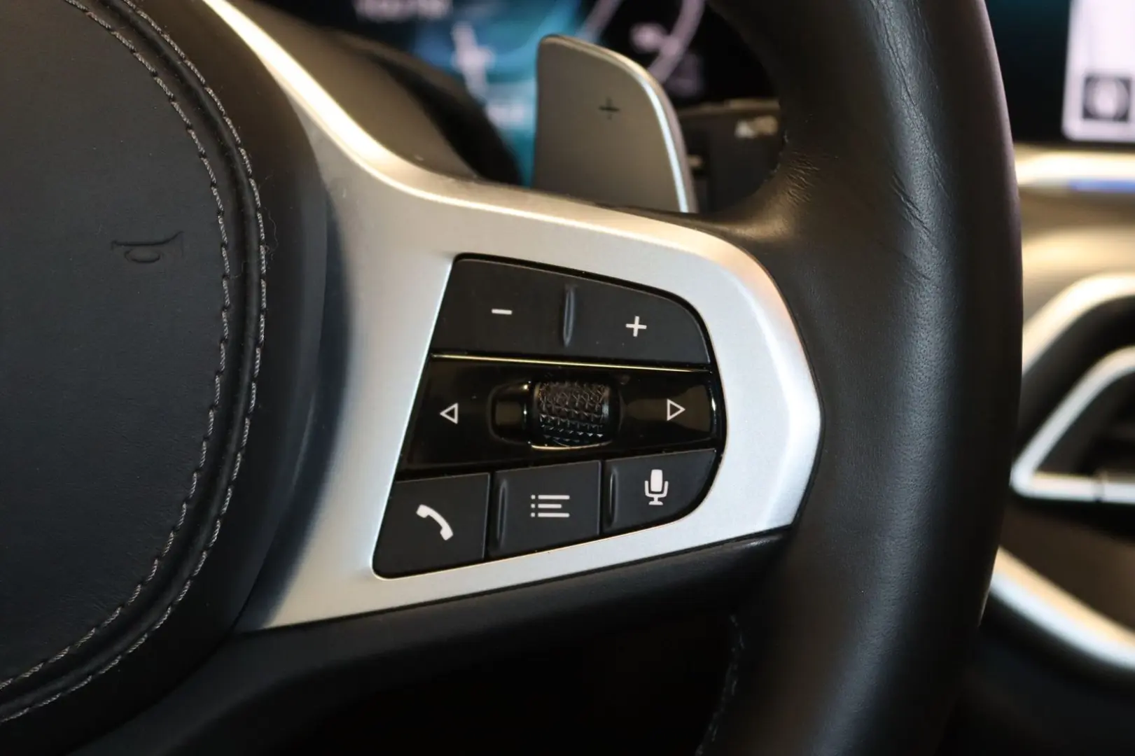 X5 xDrive 45 e M Sport Shadow H K-AHK-LASER-LUFT