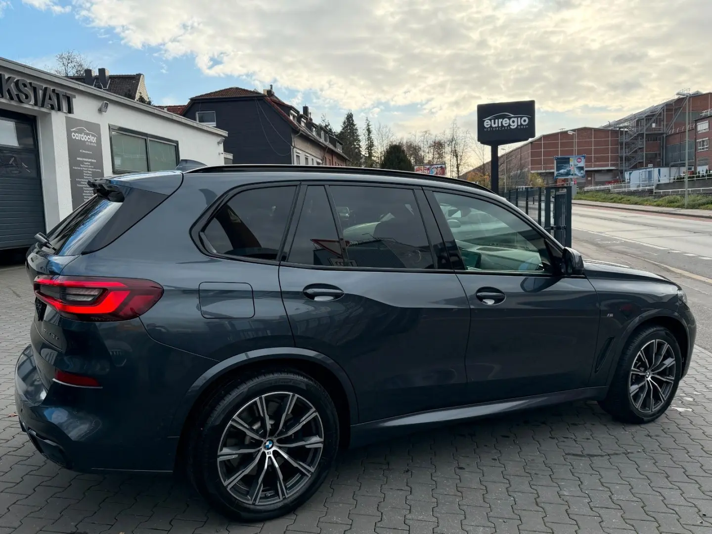 X5 xDrive 45 e LED - Head Up - M Sportpaket