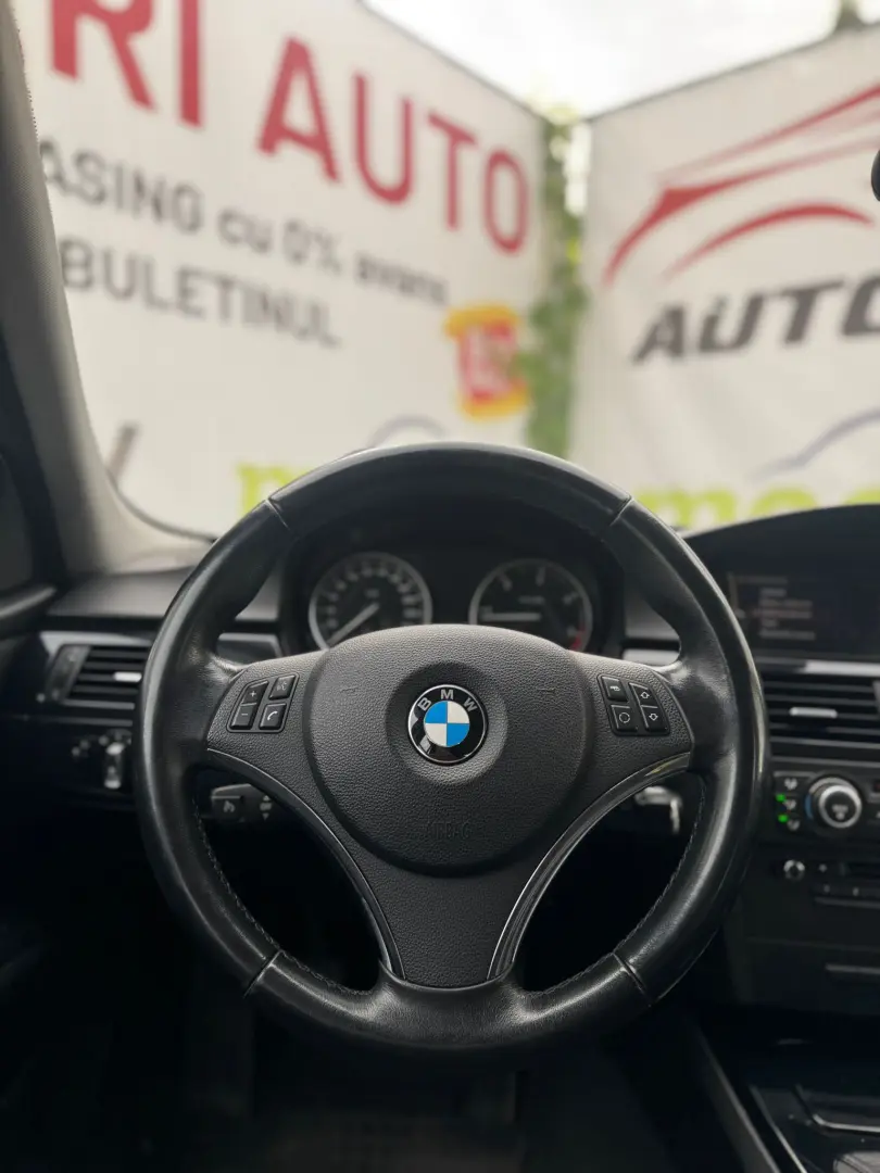 BMW SERIA 3