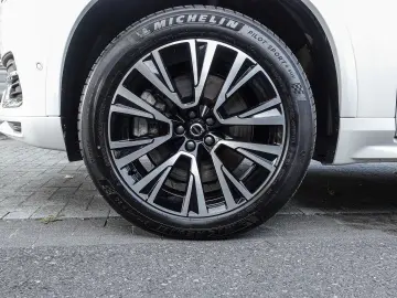 XC90 T8 AWD Plus Bright MATRIX ACC AUT DYNLICHT
