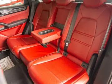 Porsche Cayenne Coupe S