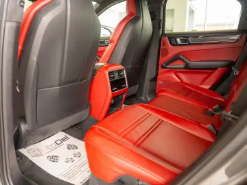 Porsche Cayenne Coupe S