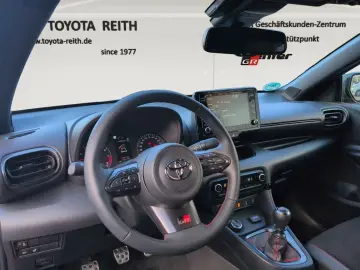 Yaris 1.6 Turbo EU6d GR 1 6 l 3 türer WRC Triple