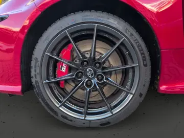 Yaris 1.6 Turbo EU6d GR 1 6 l 3 türer WRC Triple