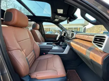 Toyota Sequoia Ediția 1794 4WD i-FORCE MAX