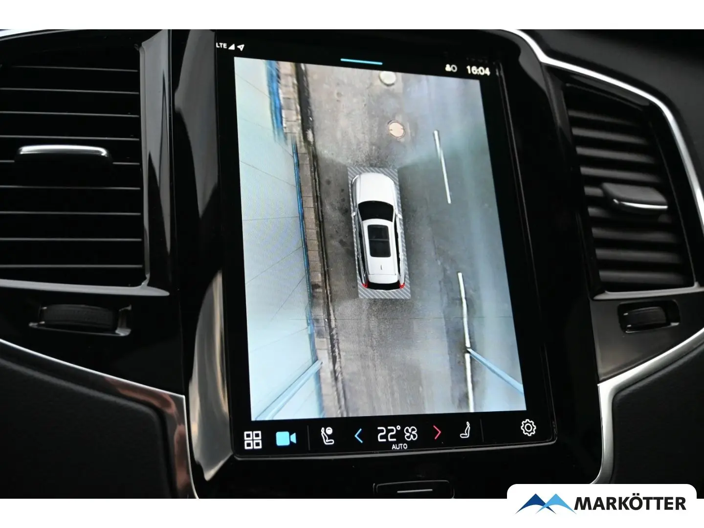 XC90 T8 AWD Ultimate Dark ACC Luft Massage Pano