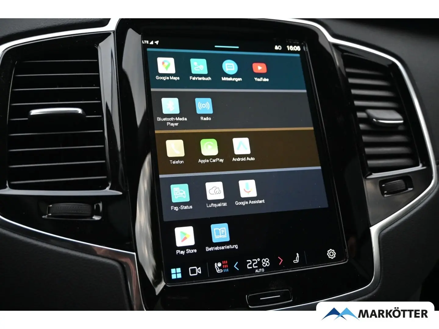 XC90 T8 AWD Ultimate Dark ACC Luft Massage Pano