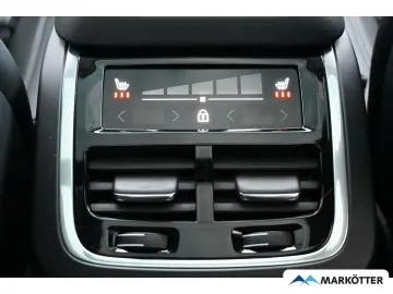 XC90 T8 AWD Ultimate Dark ACC Luft Massage Pano