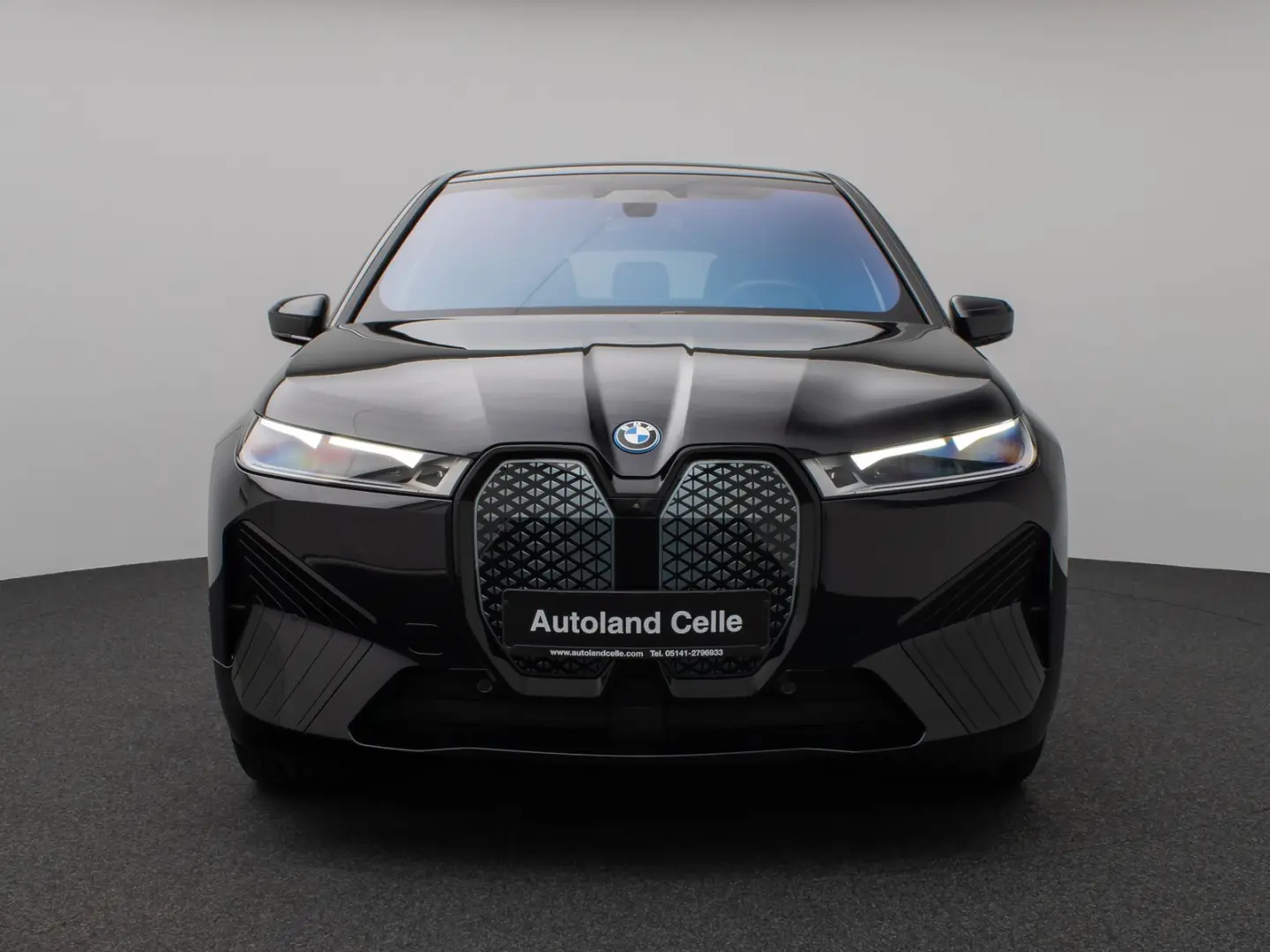 iX M60 360 Laser B&W DAB SoftCL ACC AHK 22Zoll