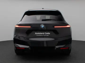 iX M60 360 Laser B&W DAB SoftCL ACC AHK 22Zoll