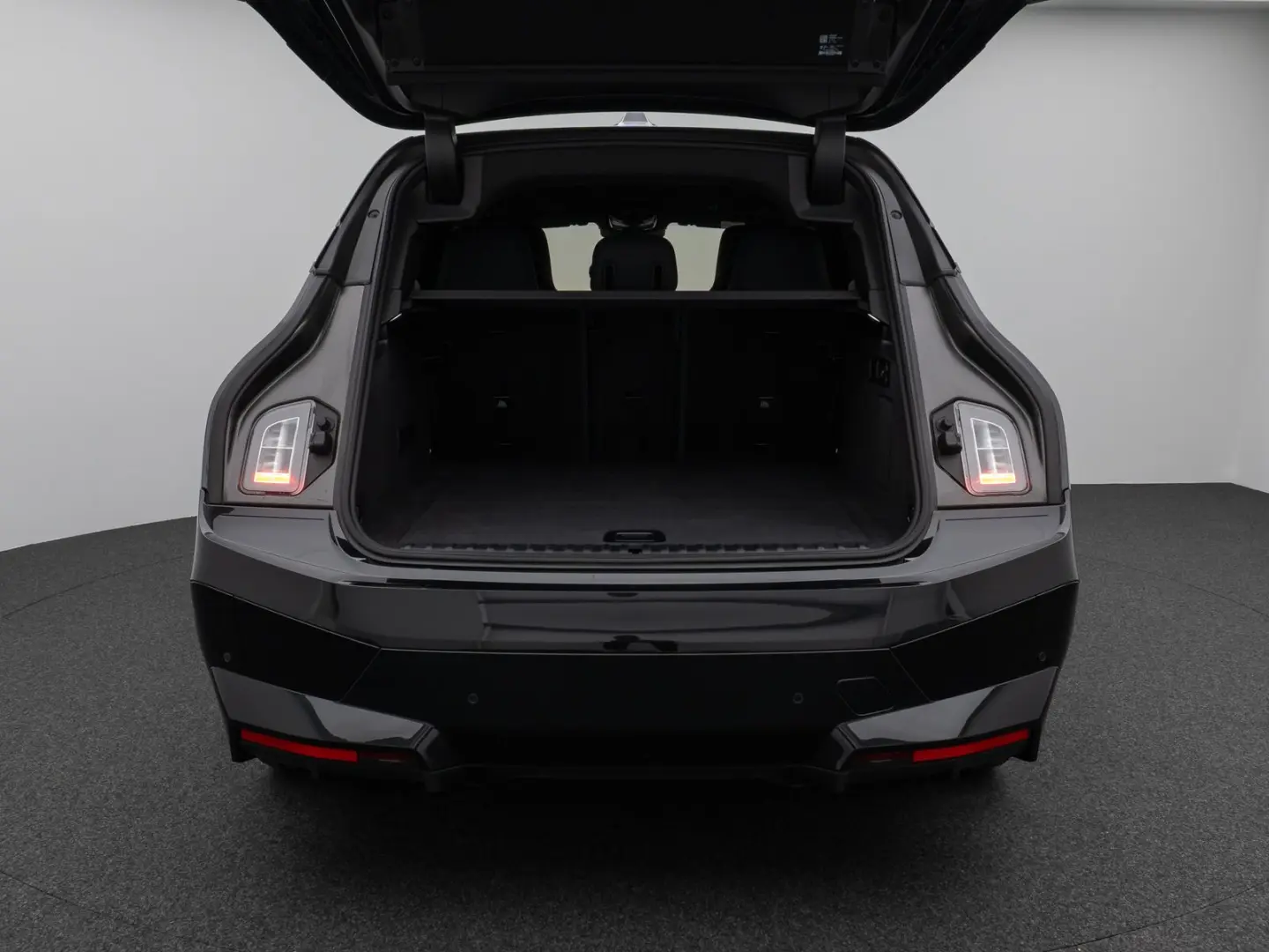 iX M60 360 Laser B&W DAB SoftCL ACC AHK 22Zoll