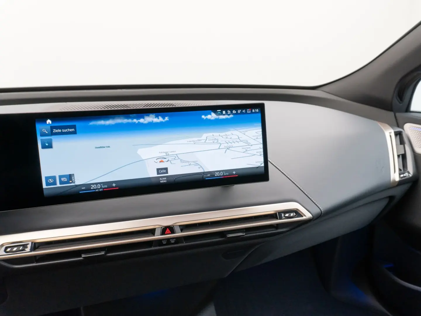 iX M60 360 Laser B&W DAB SoftCL ACC AHK 22Zoll