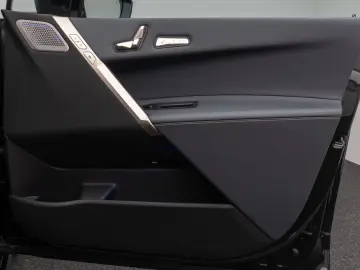 iX M60 360 Laser B&W DAB SoftCL ACC AHK 22Zoll