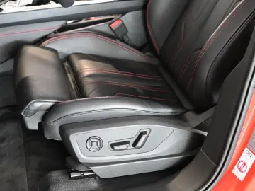 Q8 e-tron 55 Quattro Advanced S-Line Matrix 21