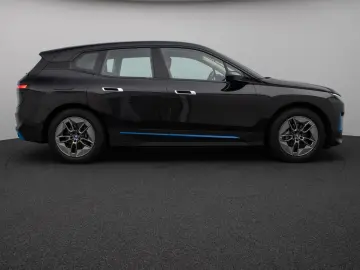 iX xD50 360 H K DAB ACC SoftCl Komfort 21Zoll