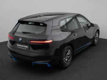 iX xD50 360 H K DAB ACC SoftCl Komfort 21Zoll