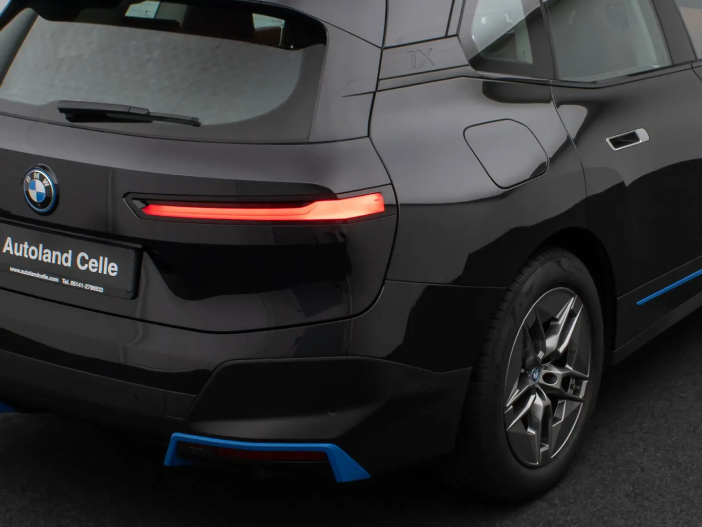 iX xD50 360 H K DAB ACC SoftCl Komfort 21Zoll