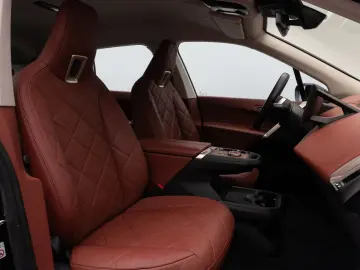 iX xD50 360 H K DAB ACC SoftCl Komfort 21Zoll