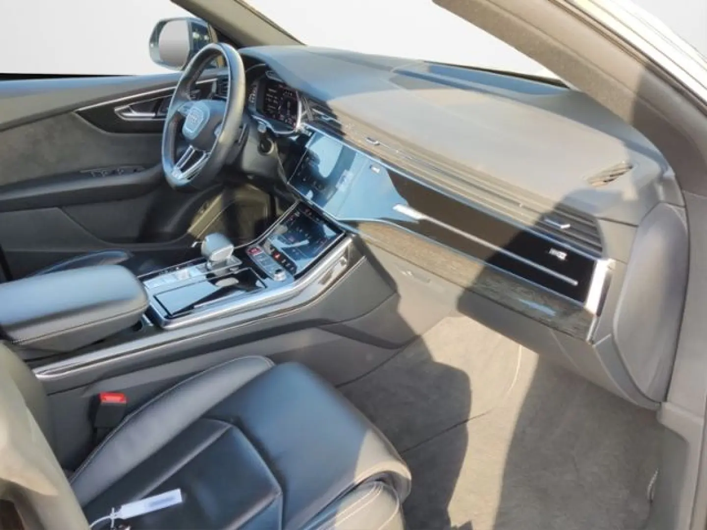 SQ8 4.0 TFSI MATRIX STANDH B&O LEDER