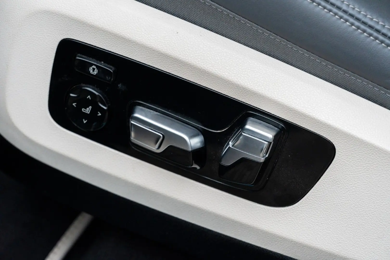 X7 M60i EX.DRIVE PRO.SOFTCL.LUFTF.360 .AHK.5 100