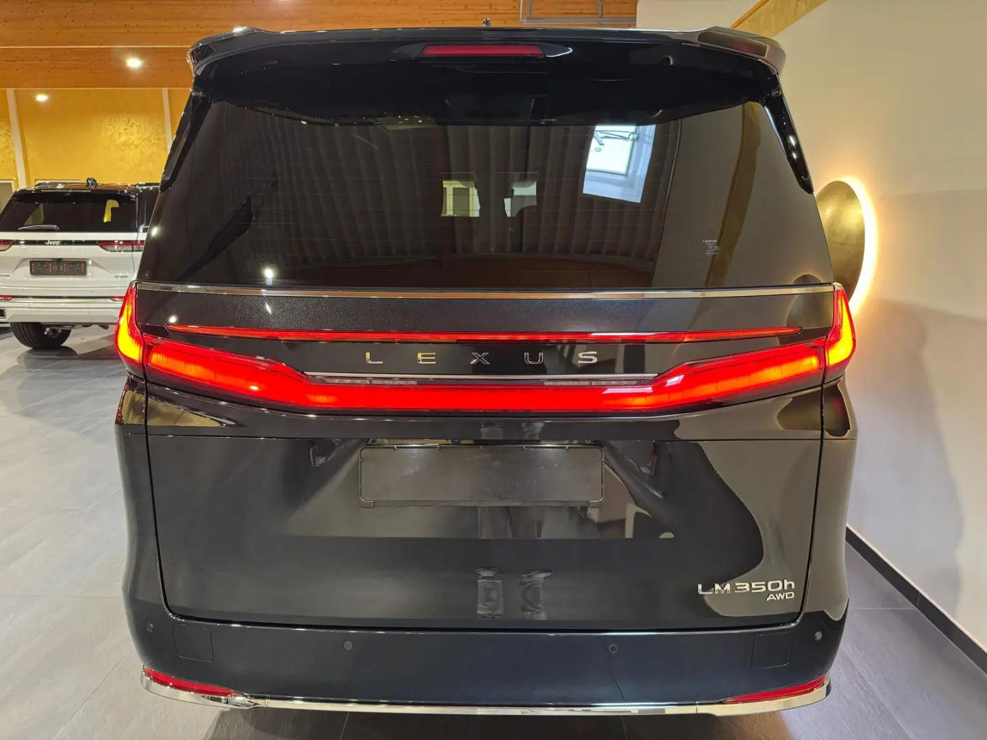 Lexus LM LEXUS LM 350H AWD LUXURY 4 loc