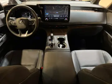 Lexus LM LEXUS LM 350H AWD LUXURY 4 loc