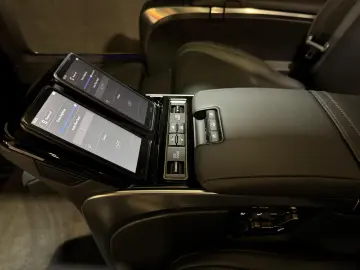 Lexus LM LEXUS LM 350H AWD LUXURY 4 loc