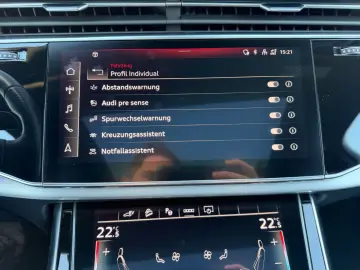 Q7 55 TFSI e  S line Matrix-Laser Luft B&O Pano