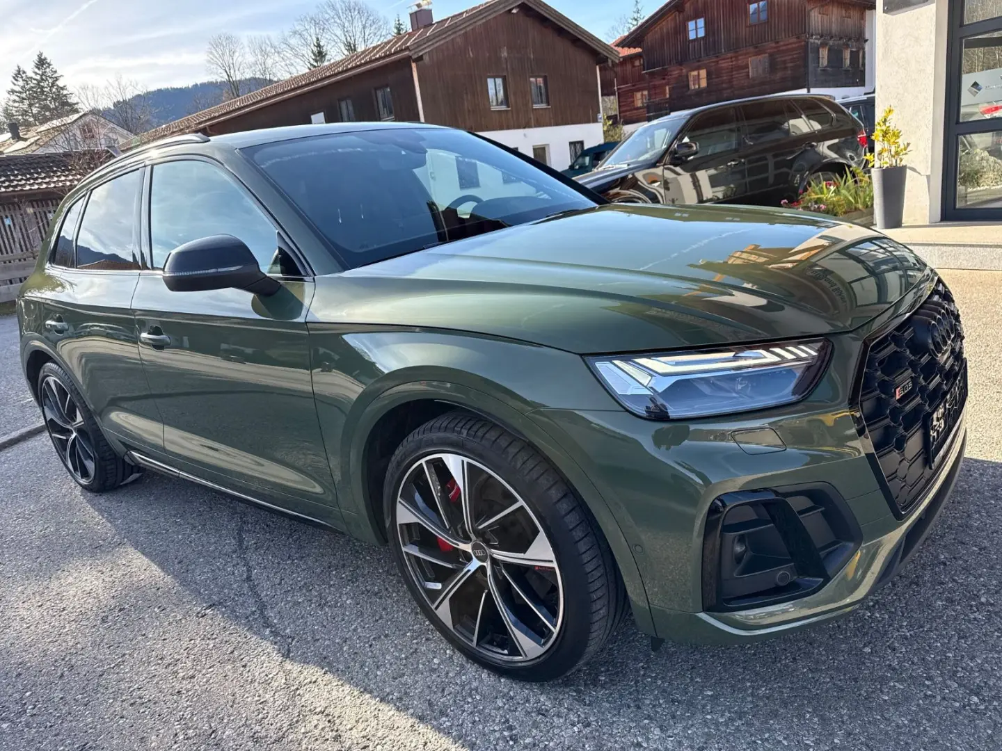 SQ5 3.0Ltr-251kW(341PS) S-Line Matrix