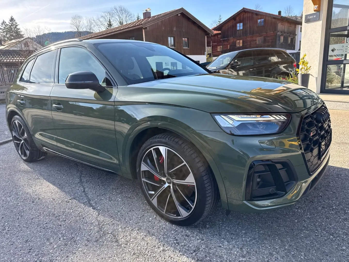 SQ5 3.0Ltr-251kW(341PS) S-Line Matrix